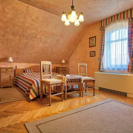 Pensión Palazzo Wellness 4*